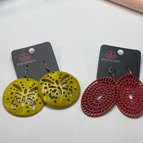 Set of two pair lightweight earrings fashion jewelry yellow and red dangle boho - Picture 1 of 6